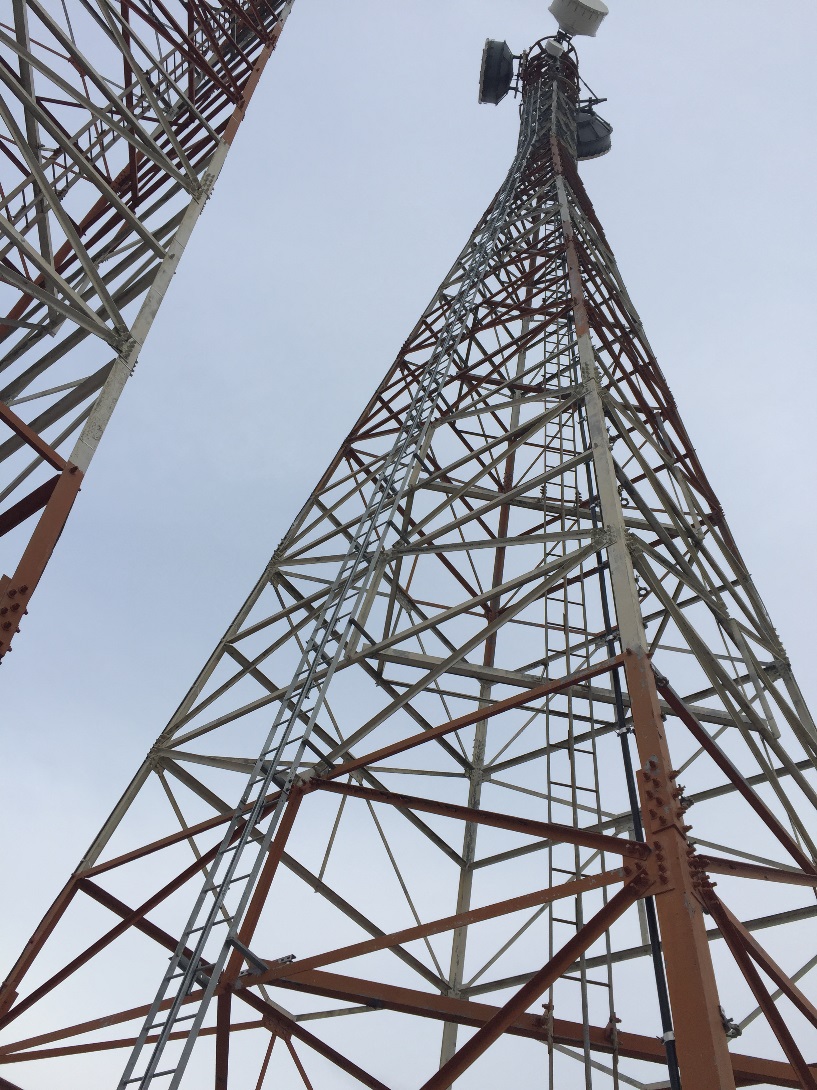 Steel lattice tower